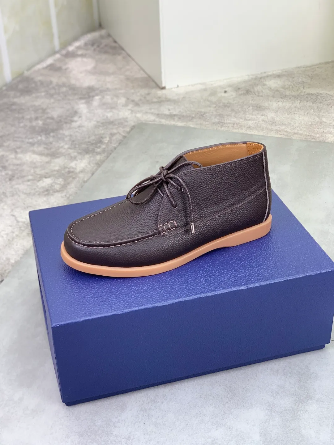 Men's Men's Shoes 💰P580 New Niuli💰High Version 💎💎💎Dior Original! Top Italian purchasing agent! Men's high-top business casual leather shoes, original imported calfskin upper, oiled edges, ultimate texture, gentleman style, imported cowhide lining inside, top-quality original Italian rubber outsole, first-class workmanship, top quality! Size: 39-44 (45 customized)